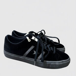 Converse x UNDEFEATED One Star Pro OX Black Suede Men’s 12 NWOT